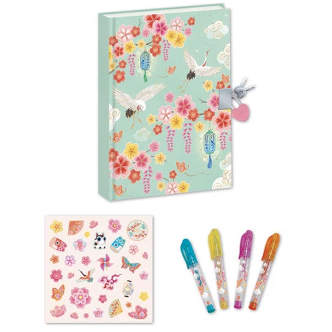 Janod dagboek met slot, vier glitterpennen en een stickervel in Japanse dromen thema.