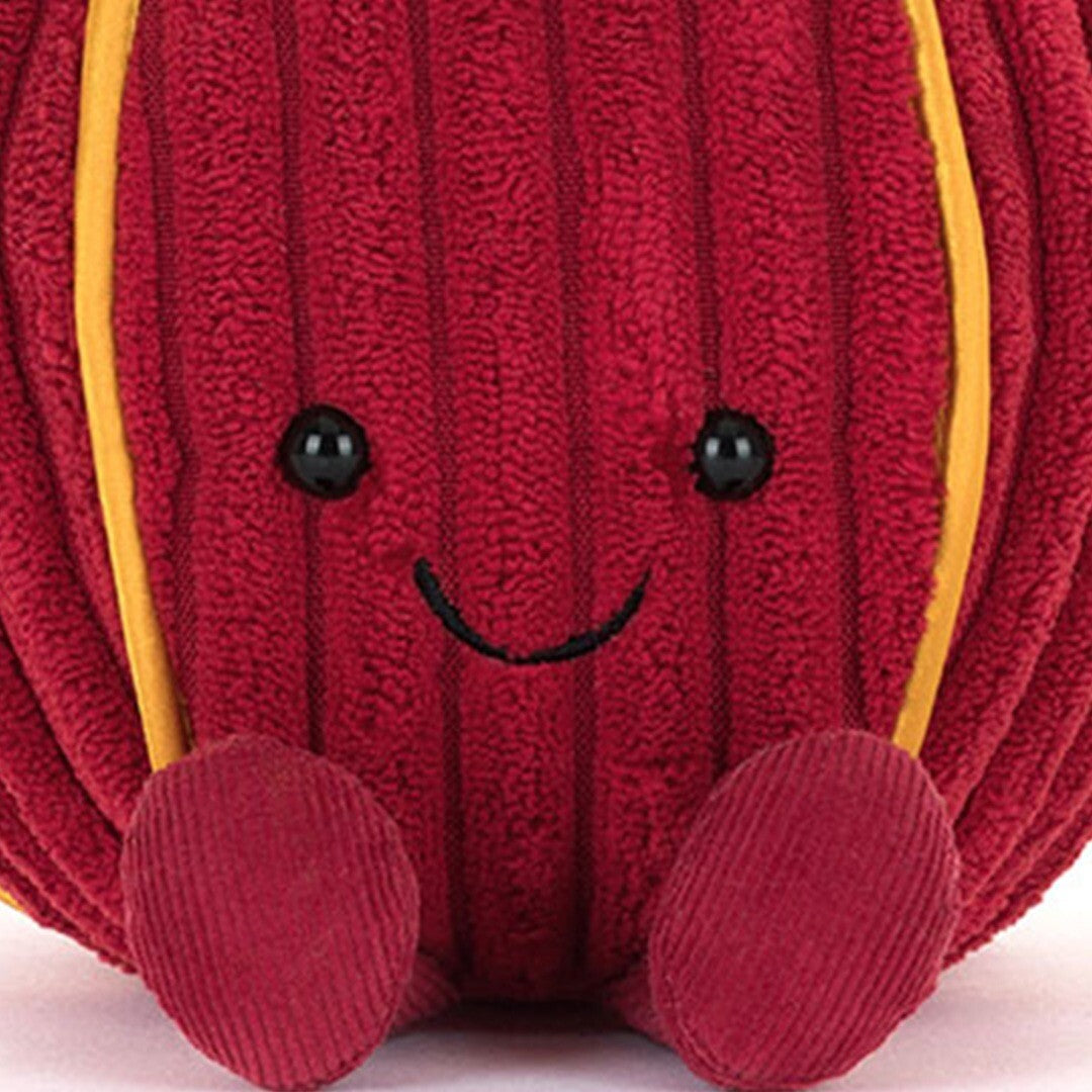 Detail van de Jellycat amuseables knuffellantaarn Rayray, met een close-up van het vrolijke gezichtje en de rode textuur.