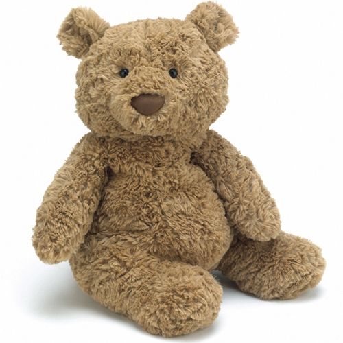 Jellycat knuffelbeer Bartholomew, zittend en van voren gefotografeerd.