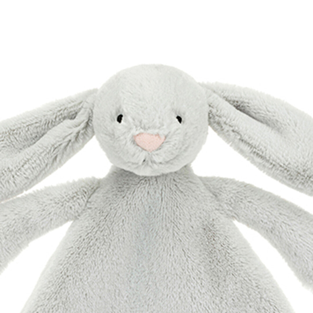 Detail van het gezicht van de Jellycat knuffeldoek bashful silver konijn.