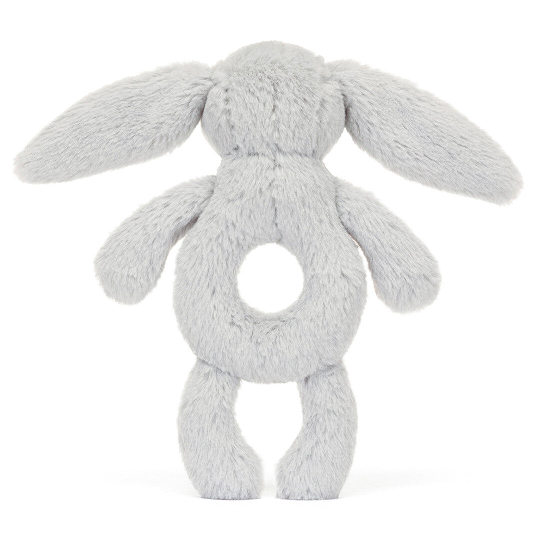 Achterkant van de Jellycat grijze pluche konijn rammelaar.