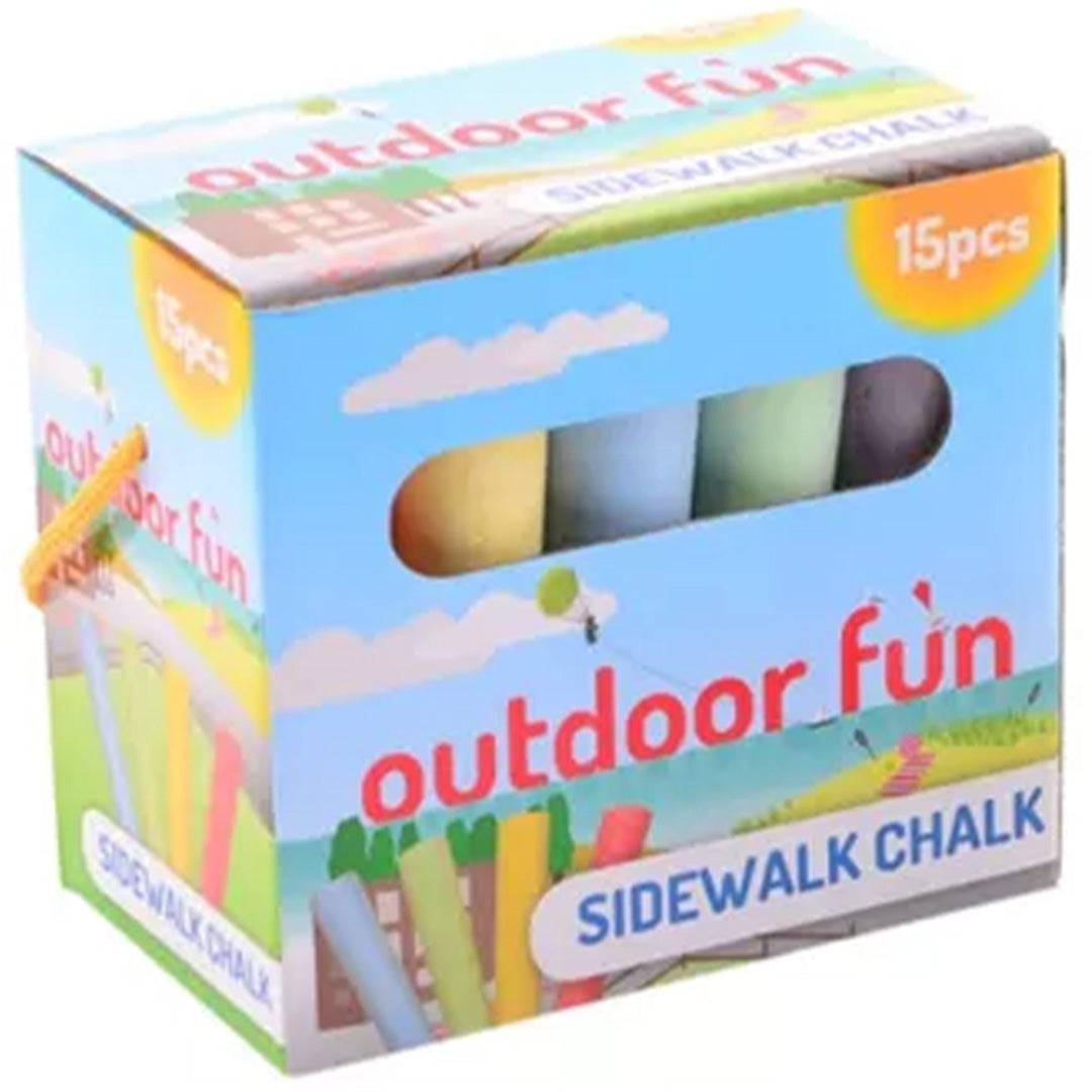 De verpakking van johntoy stoepkrijt 'outdoor fun' met een kijkvenster.