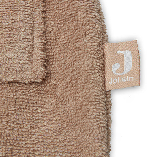 Detail van het Jollein merklabel op de kinderbadjas.