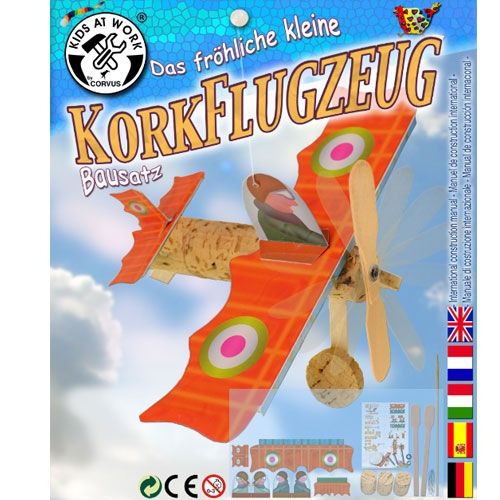 Verpakking van de Kids at Work DIY kurkvliegtuig bouwset, met een oranje kurkvliegtuig en de kitonderdelen.