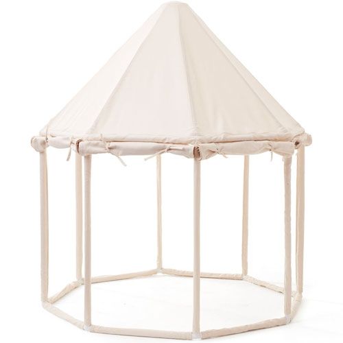 Kids Concept beige speeltent paviljoen met opgerolde zijpanelen.