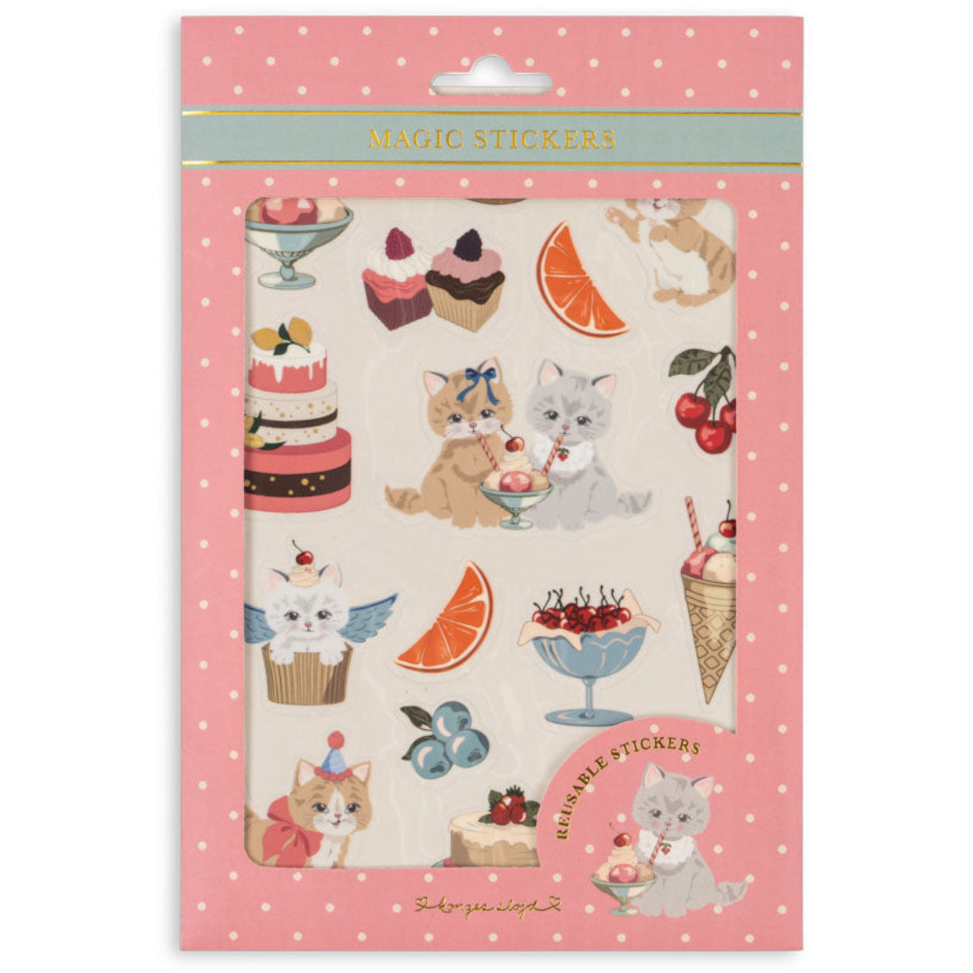 Verpakking van Konges Sløjd herbruikbare stickers met kittens en gebak.
