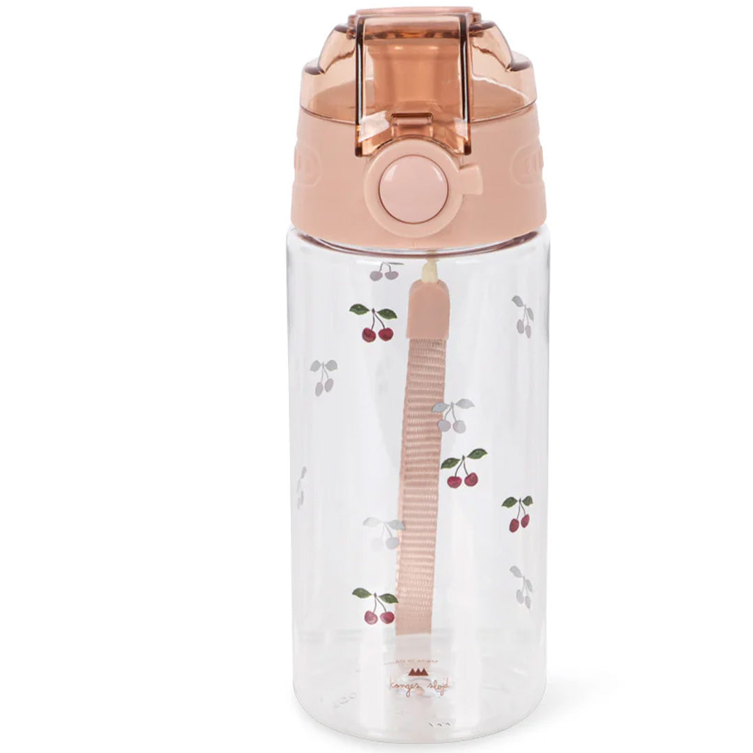 Konges Sløjd drinkfles van transparant plastic met roze dop en kersenpatroon.