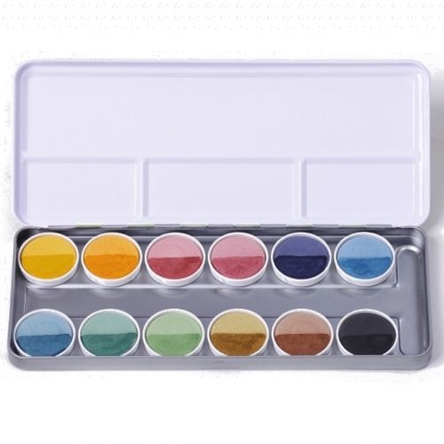 ökonorm natuurlijke waterverfdoos met 12 ronde aquarelverfjes in heldere kleuren, open in een metalen doos.