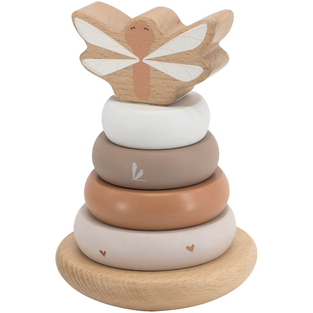 label label houten stapeltoren tuimelaar met beige ringen en een vlinderfiguur.