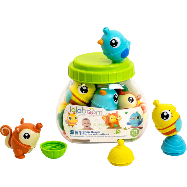 Lalaboom educatieve klikkralen dieren set in een transparante pot met een oranje eekhoorn en een geel-blauw vogeltje ernaast.