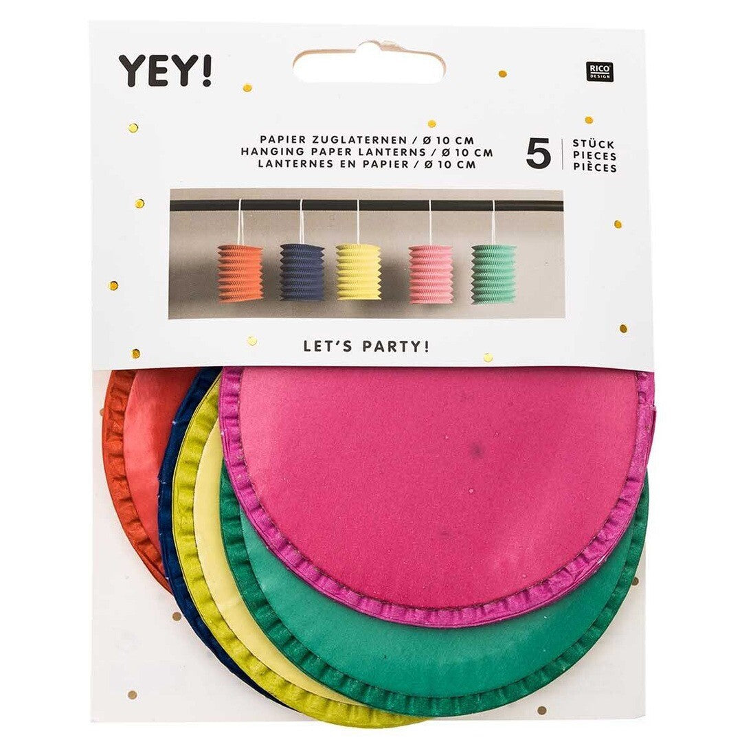 Verpakking van de Rico Design papieren lampions, met vijf kleurrijke lampionnen afgebeeld.