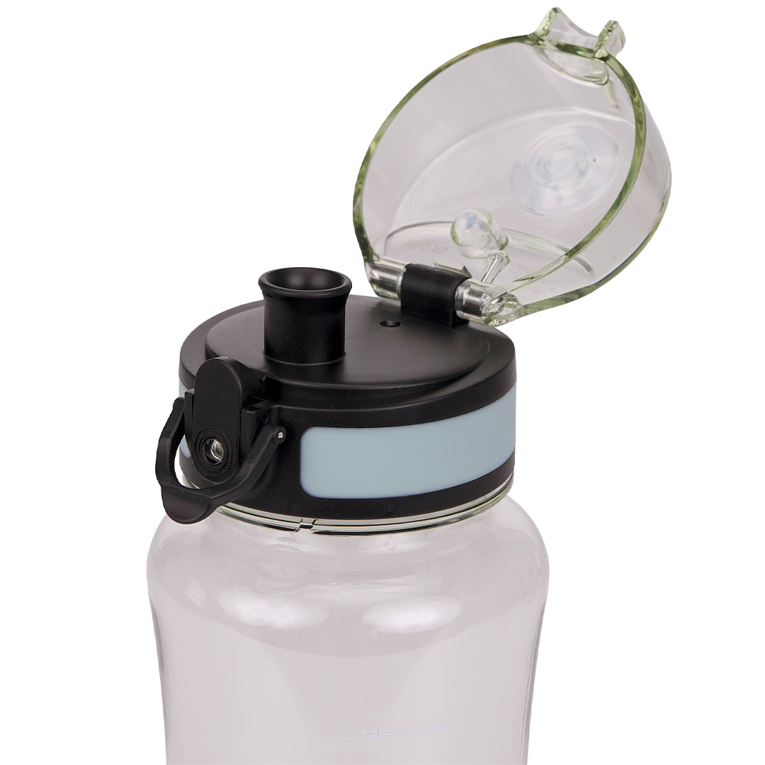 Detailopname van de open dop van de Lässig kinderdrinkfles.