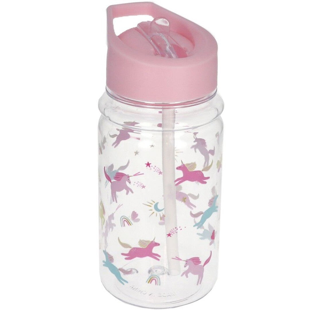 Le petit souk plastic drinkfles met roze deksel en rietje, versierd met eenhoorns en regenbogen.