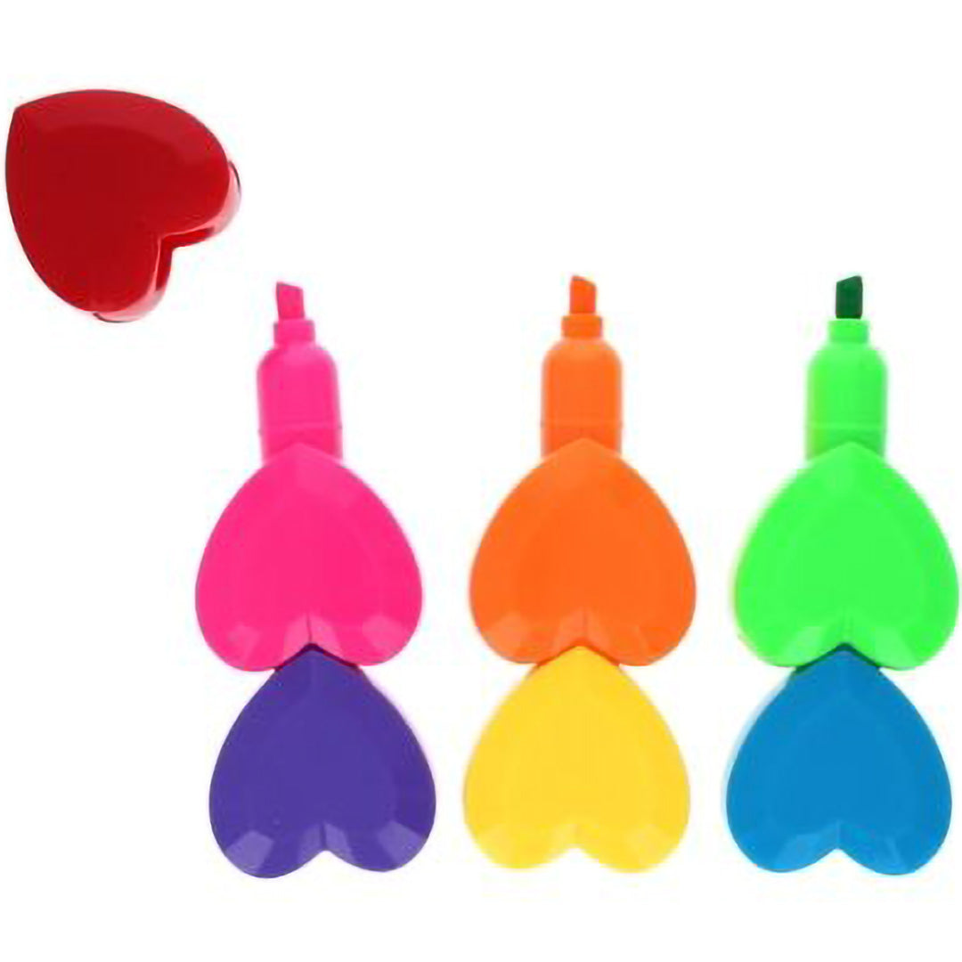 Drie le petit souk hartjes markeerstiften in roze/paars, oranje/geel en groen/blauw, met een losse rode dop.