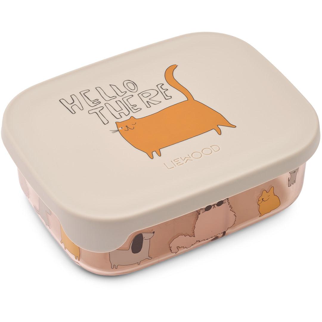 Liewood broodtrommel met beige deksel met oranje kat en de tekst 'HELLO THERE', en een transparante onderkant met katten en honden.