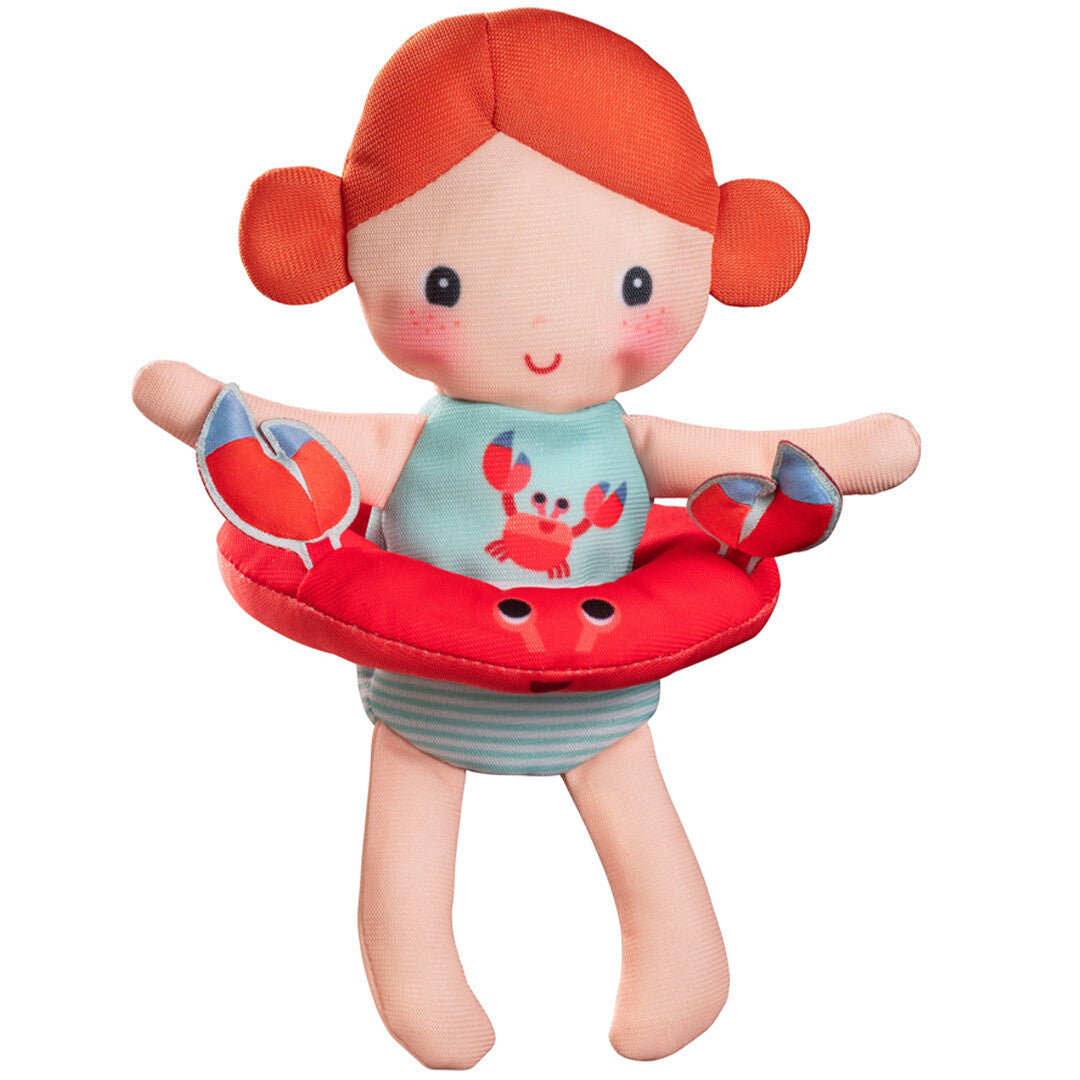 Lilliputiens badpop met rood haar en een krab-zwemband om.