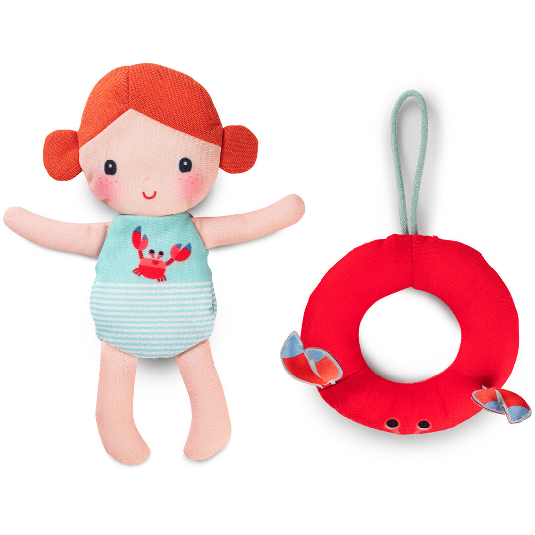 Lilliputiens badpop met krab-zwempak en een losse rode krab-zwemband.