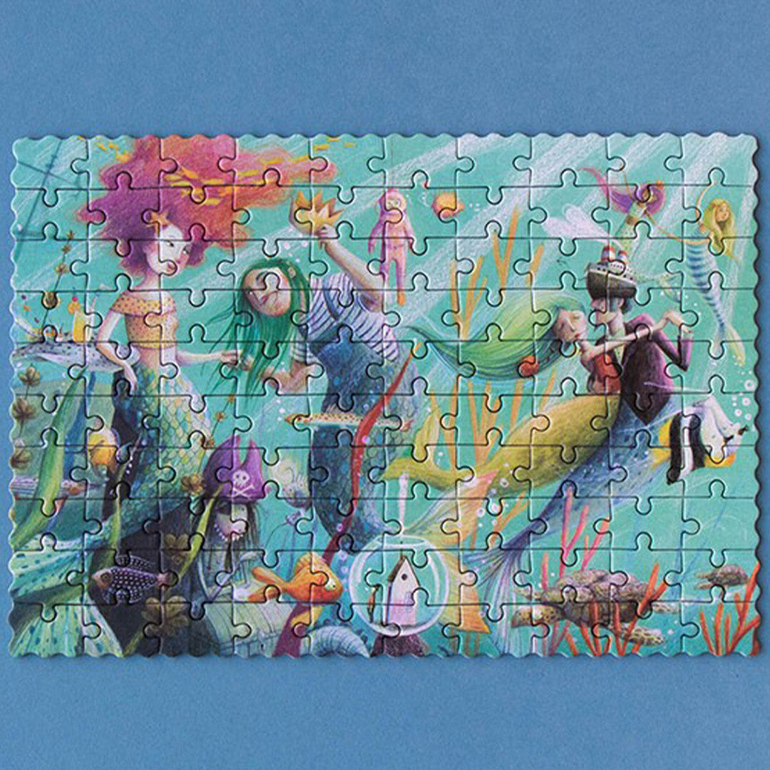 De complete Londji legpuzzel van 100 stukjes met een onderwaterwereld vol zeemeerminnen.