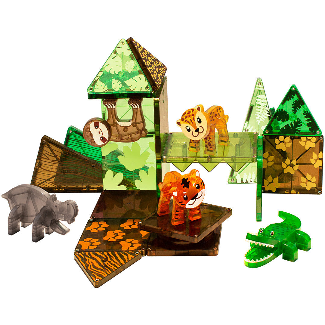 Een schuine weergave van de Magna-Tiles Jungle Animals bouwset met magnetische tegels en jungle dierenfiguren.