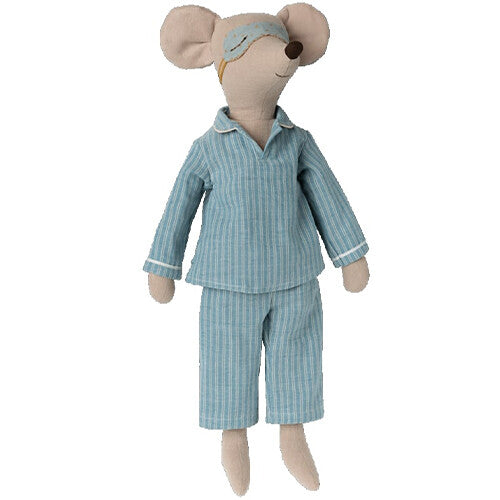 Maileg pluchen muis in blauw gestreepte pyjama met slaapmasker.
