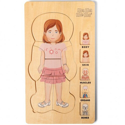 Mama memo houten puzzel van het menselijk lichaam met een meisje, compleet in elkaar gezet op de puzzelplank.