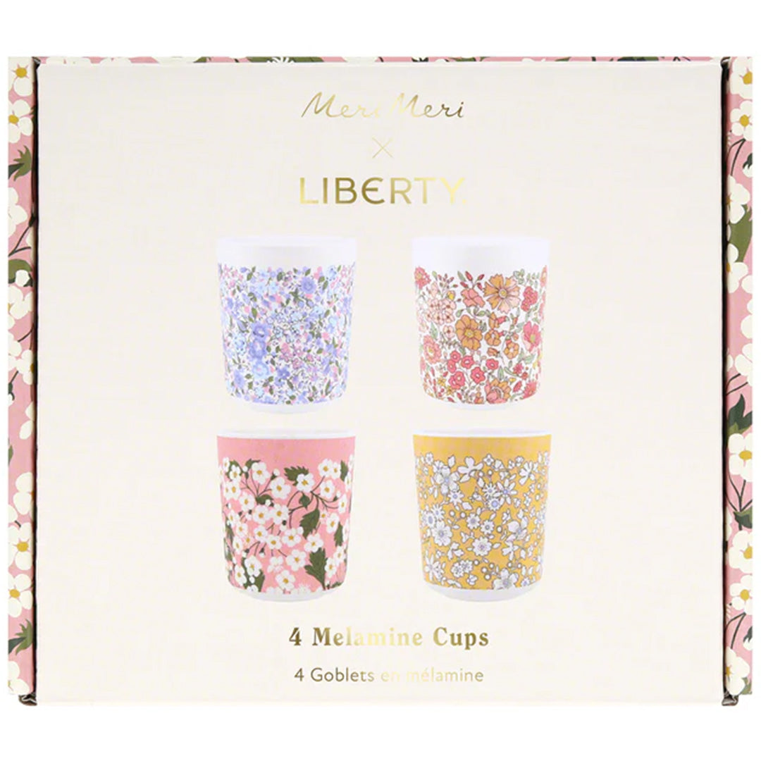 De verpakking van de Meri Meri Liberty set met vier bekers met bloemenpatronen.