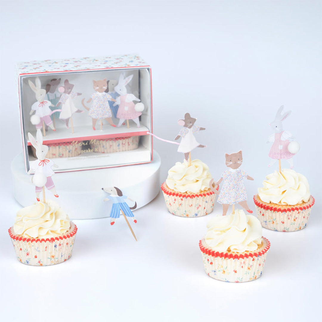 Meri Meri cupcake set dierenvrienden met cupcakes en de open verpakking.