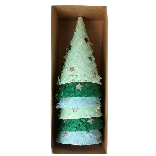 Verpakking met zes Meri Meri feesthoedjes in de vorm van kerstbomen, gestapeld in een bruine doos.