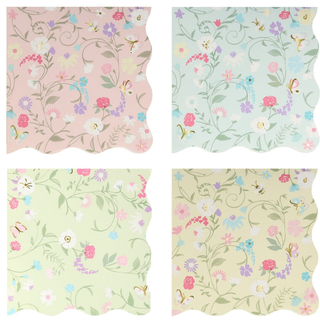 Vier Meri Meri Ladurée Paris Floral servetten in verschillende pastelkleuren met bloemen en vlinders.