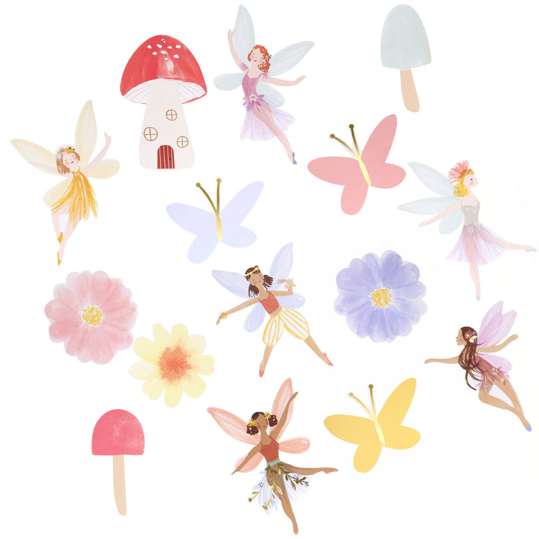 Een verzameling Meri Meri gevormde stickers met feeën, bloemen, vlinders en paddenstoelen.
