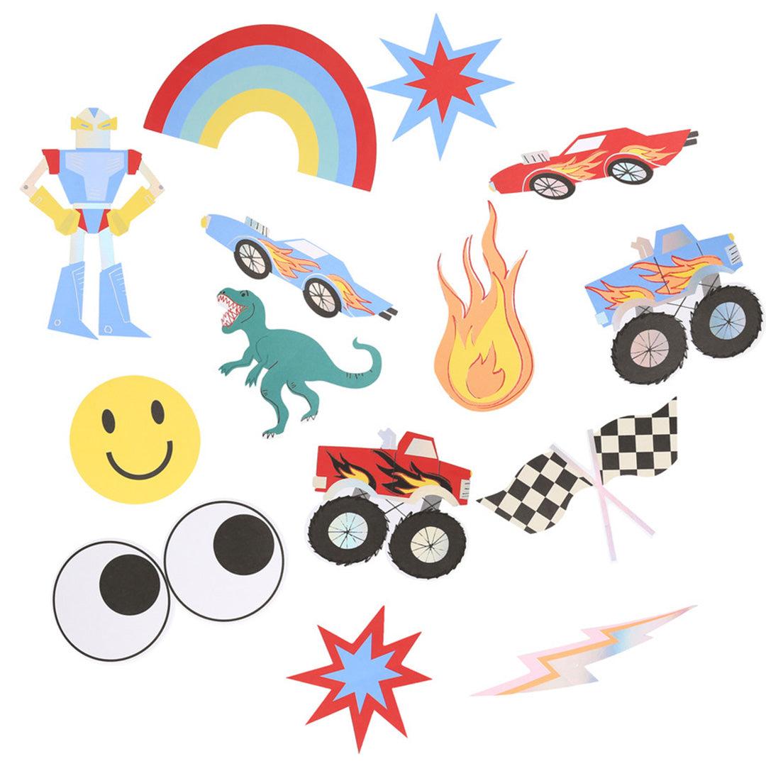Meri Meri stickers met diverse figuren zoals een robot, auto's, dinosaurus, regenboog en smiley.