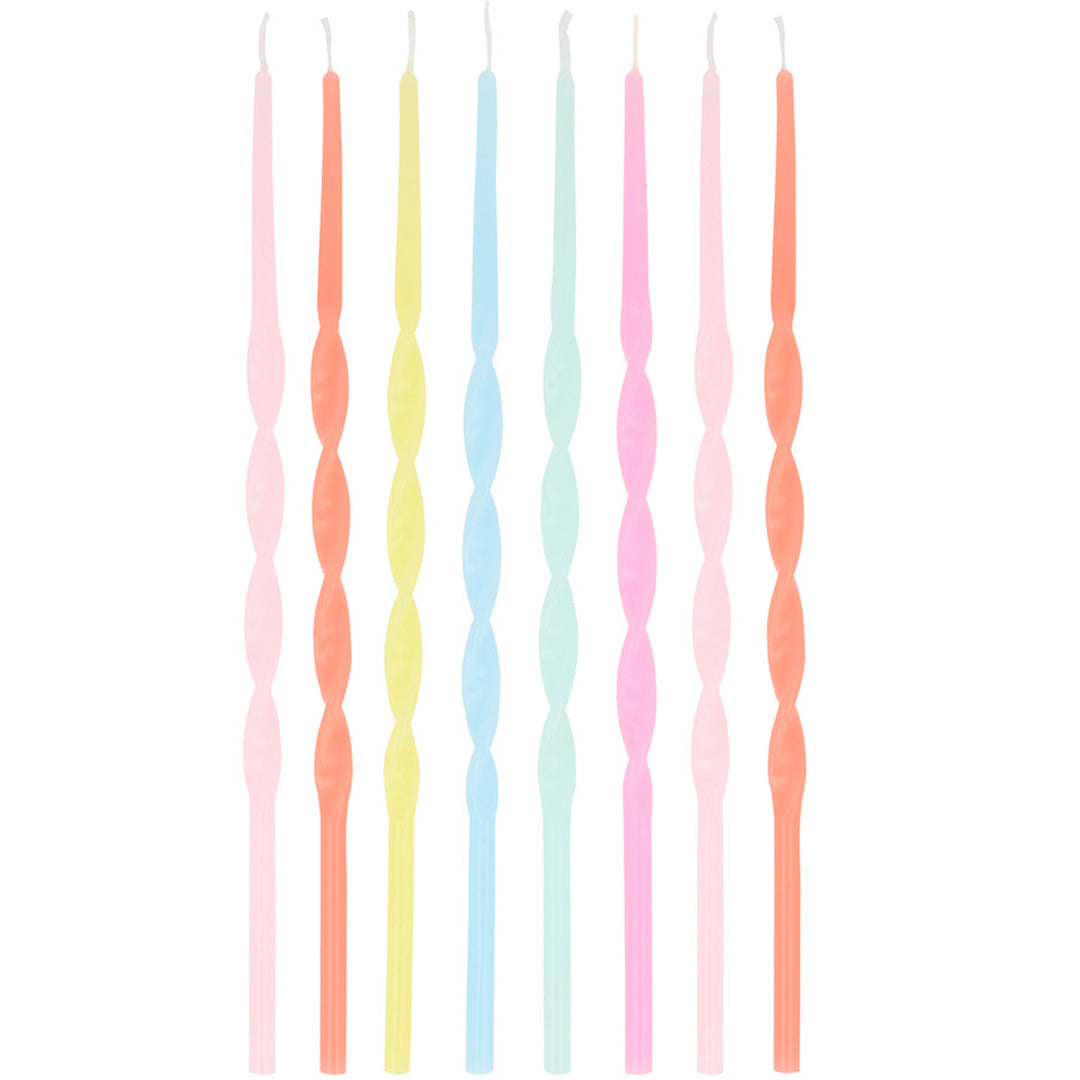 Meri Meri regenboog spiraal verjaardagskaarsen.