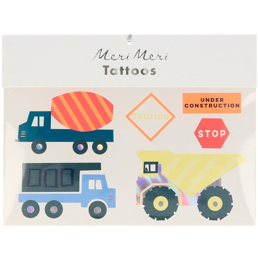 Meri Meri tattoos bouwvoertuigen verpakking met afbeeldingen van een cementwagen, kiepwagen en verkeersborden.