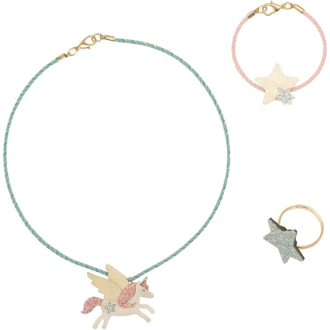 mimi & lula sieradenset met een ketting met vliegende eenhoorn, een armband met sterren en een ring met ster.