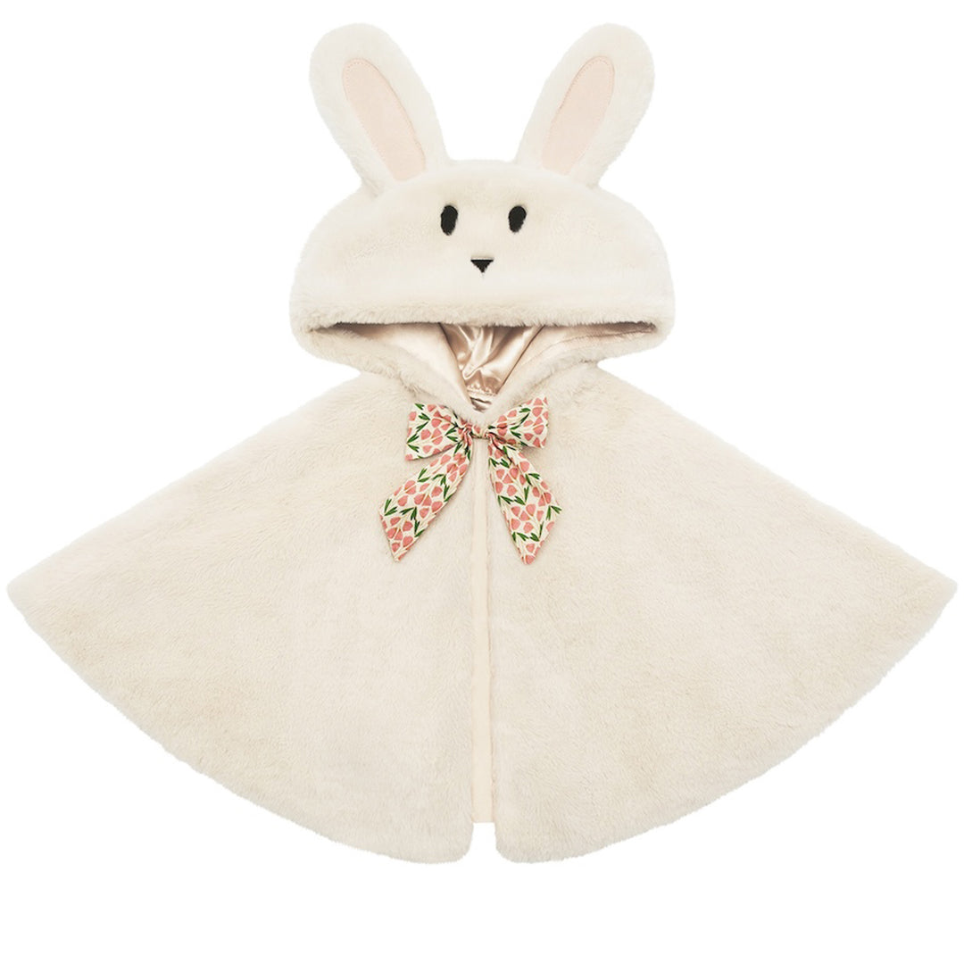 mimi & lula verkleedcape konijn in crème kleur met bloemenstrik, geïsoleerd op een witte achtergrond.