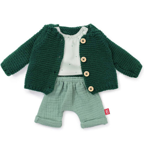 Miniland poppenkledingset met een donkergroen gebreid vestje, een lichtgroen topje met stippen en een lichtgroene broek.