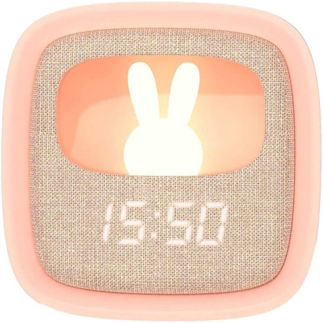 Roze mob wekker en nachtlampje met een oplichtend konijn en digitale tijd.