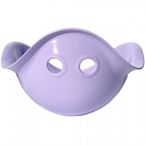 Moluk Bilibo activiteitenspeelgoed in lila, een paarse plastic schaal met twee ronde gaten.