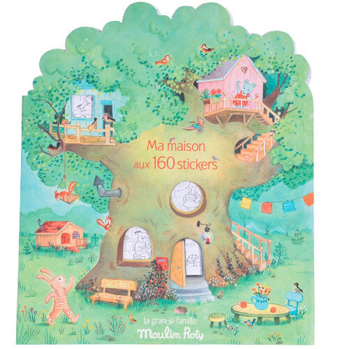 Moulin Roty stickerboek met een boomhut en dieren op de voorkant.