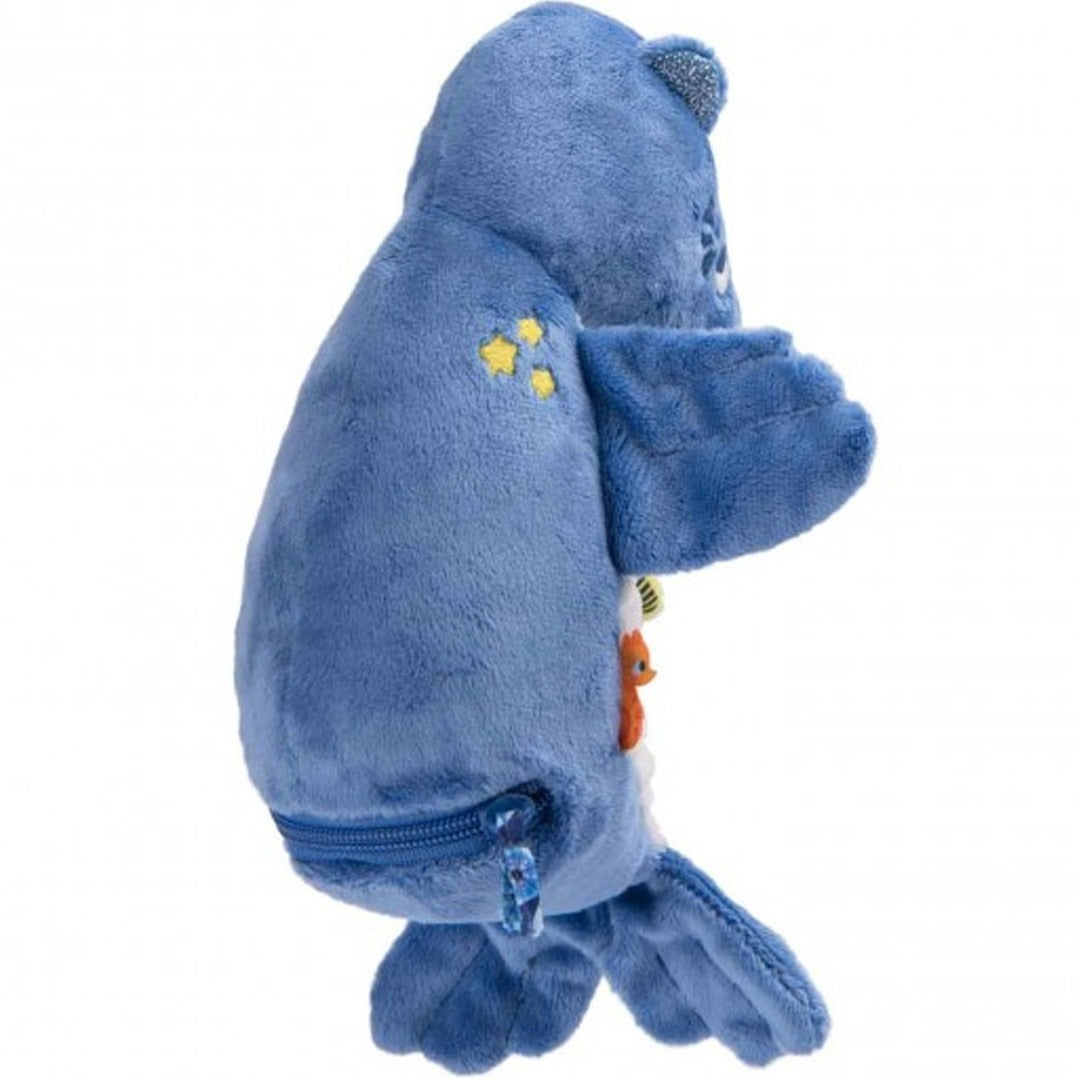 Moulin Roty pluchen babyspeelgoed zeeleeuw, zijaanzicht rechts, met rits aan de onderkant.