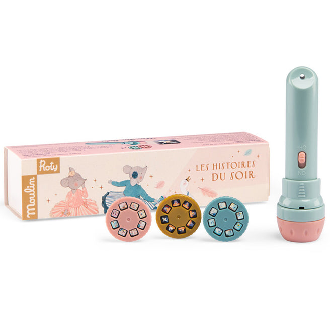 Moulin Roty projector voor bedtijdverhalen met drie schijfjes en de productverpakking.