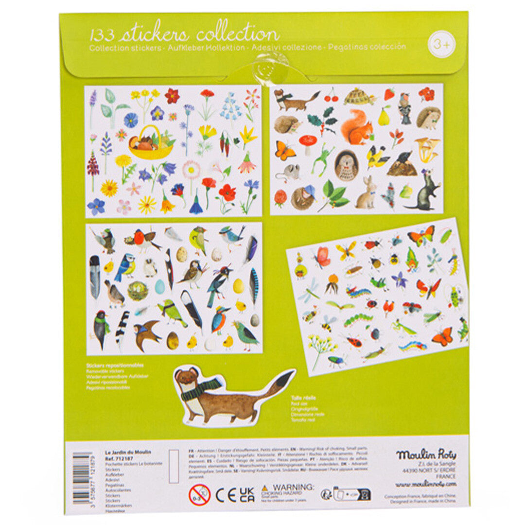 Achterkant van de Moulin Roty stickerset verpakking met voorbeelden van bloemen-, dieren- en vogelstickers.