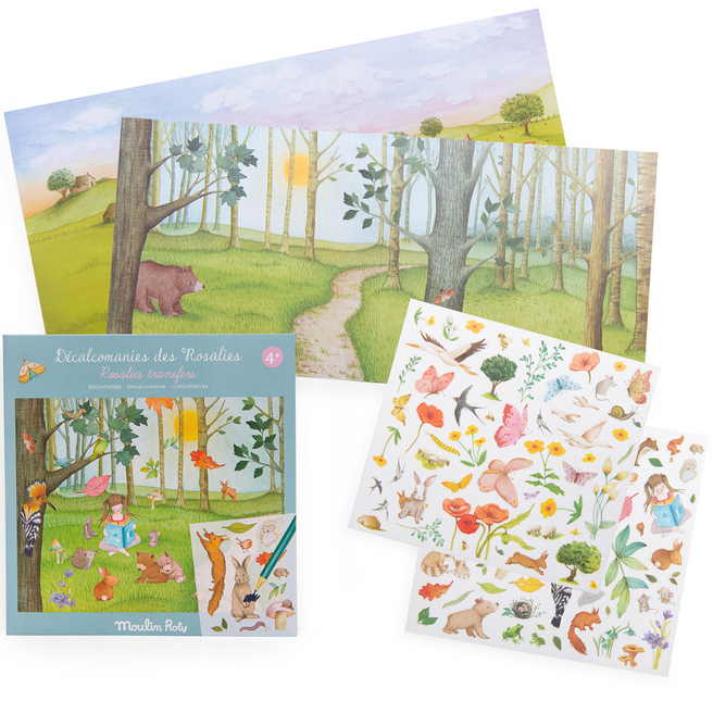 Moulin Roty transferstickers Les Rosalies set met verpakking, twee vellen stickers en twee landschap achtergronden.