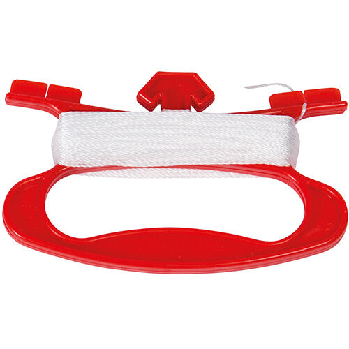 Rode plastic handgreep met opgerolde witte vliegerlijn.