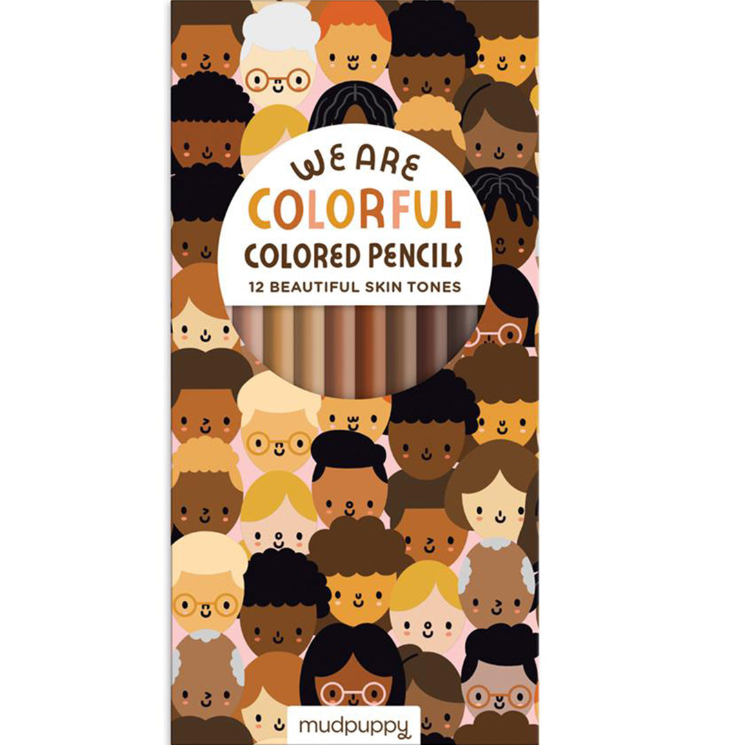 De verpakking van de Mudpuppy kleurpotloden met illustraties van diverse gezichten en de tekst 'We Are Colorful'.