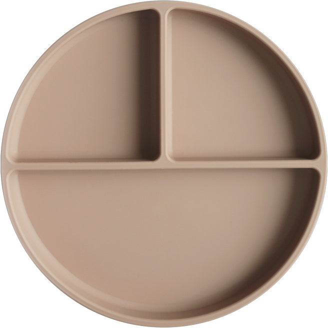 Mushie siliconen vakjesbord voor baby's in beige kleur, van bovenaf gezien.
