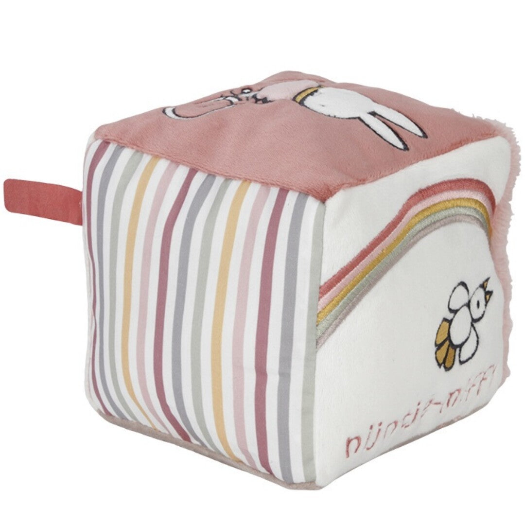 Nijntje-miffy activiteitenkubus met gestreepte zijde, een regenboog en een vogel, en Miffy op een fiets.