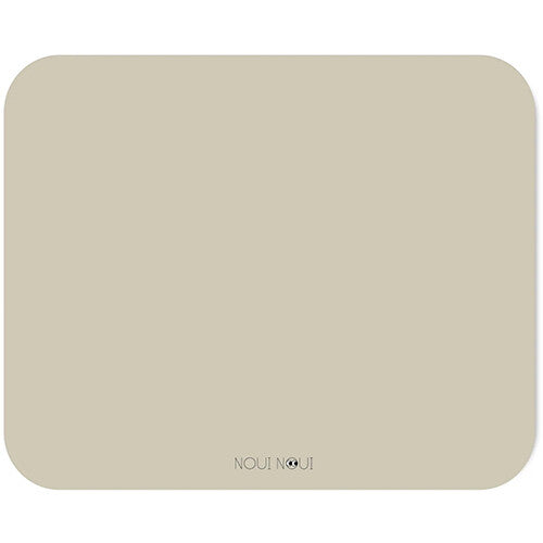 Noui noui knoeimat in nude kleur, van bovenaf gefotografeerd.