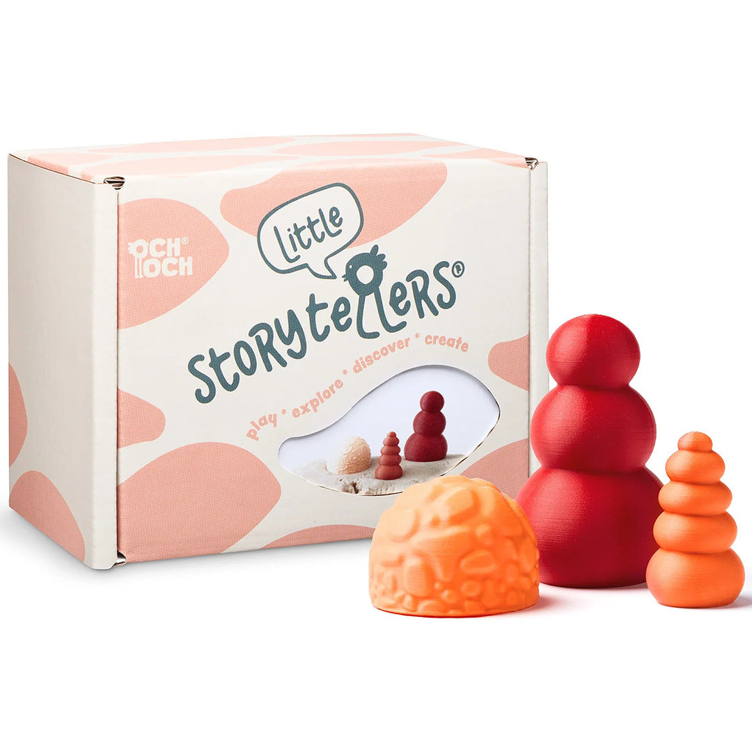 De verpakking van de och och Little Storytellers sensorische figuren treeset, met de drie rood-oranje figuren ervoor.