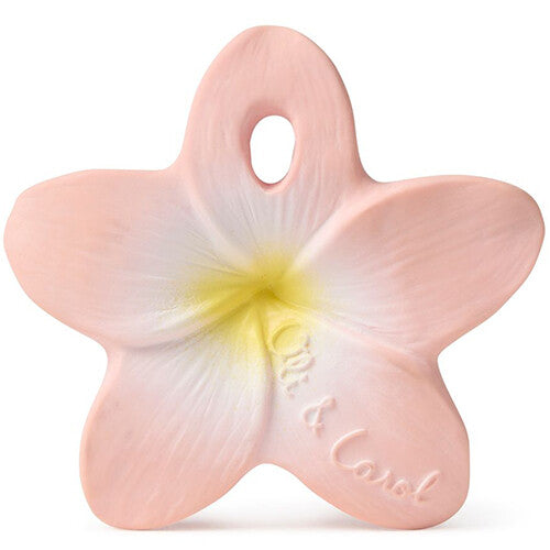 Oli & Carol babyspeelgoed bijtring in de vorm van een roze plumeria bloem.